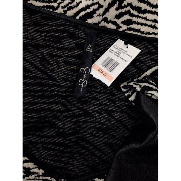 Jessica Simpson NWT Plus Size Zebra-Print Dress 2X - Picture 3 of 4